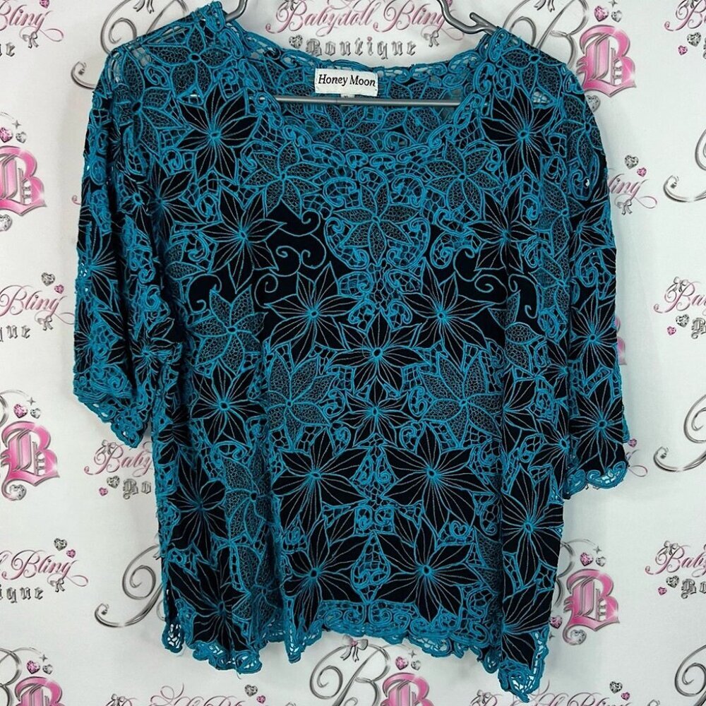 Honey moon tee shirt tshirt floral flowers crochet Teal Lace Women Top